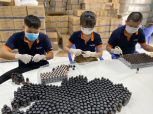 Gia công tinh dầu thiên nhiên từ a đến z cho người mới bắt đầu
