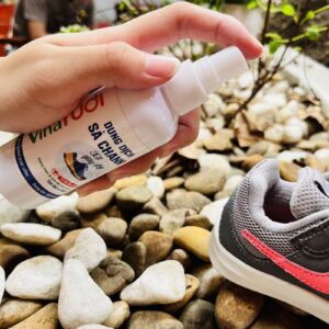 Nâng tầm thương hiệu với gia công xịt thơm giày chuyên nghiệp